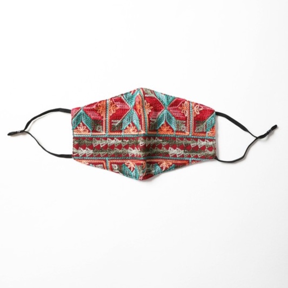 NWT Embroidered Face Mask with filter pocket - Picture 3 of 4